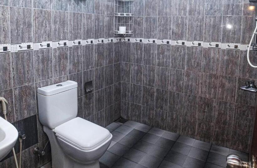 בית מלון כפרי King Ray By Tbs