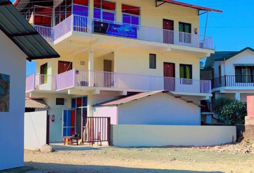 ホテル Goroomgo La Hilla Vista Mussoorie A Luxury Collection