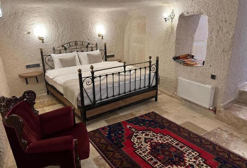 酒店 Library Cave House