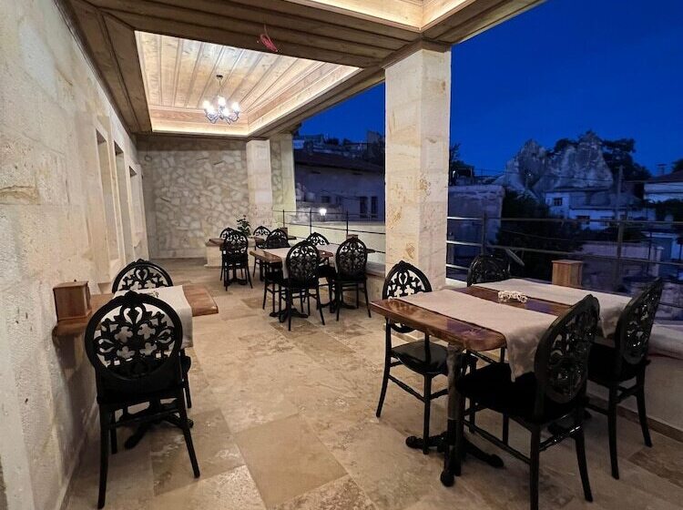 酒店 Library Cave House