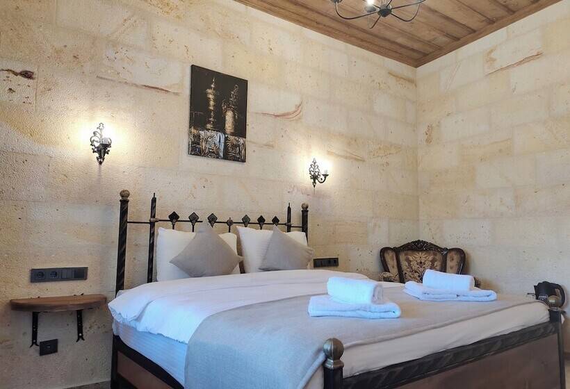 酒店 Library Cave House