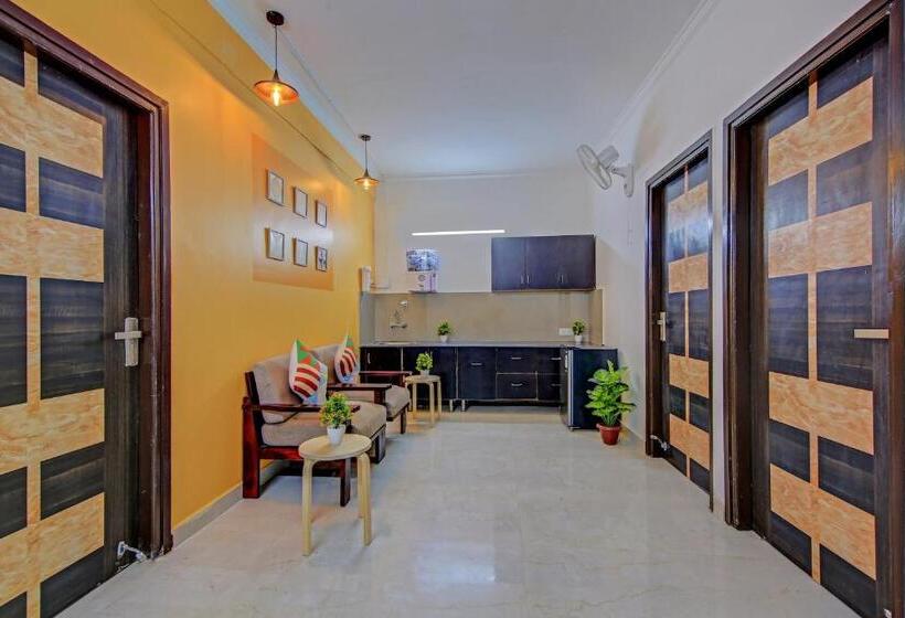 Hotel O Kd Plaza Saket Residency Near Saket Metro Station