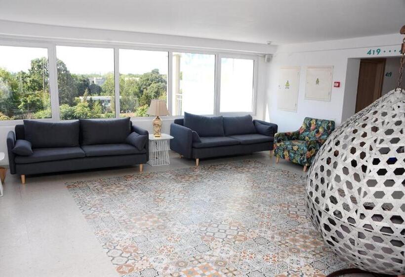 호텔 Spring Holiday Resort