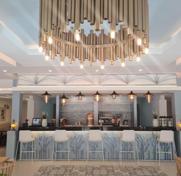 호텔 Spring Holiday Resort