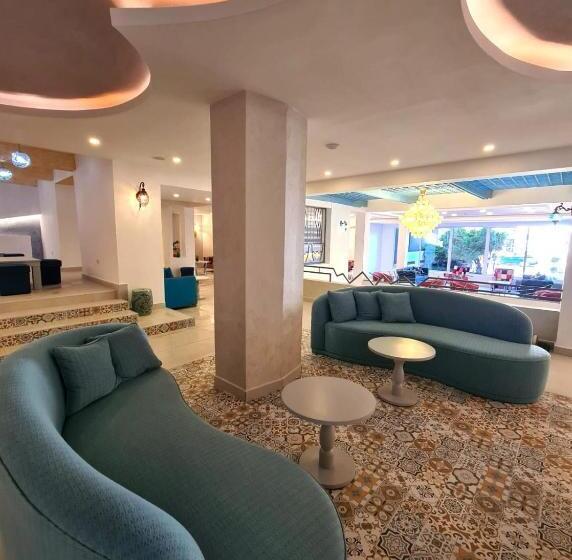 호텔 Spring Holiday Resort