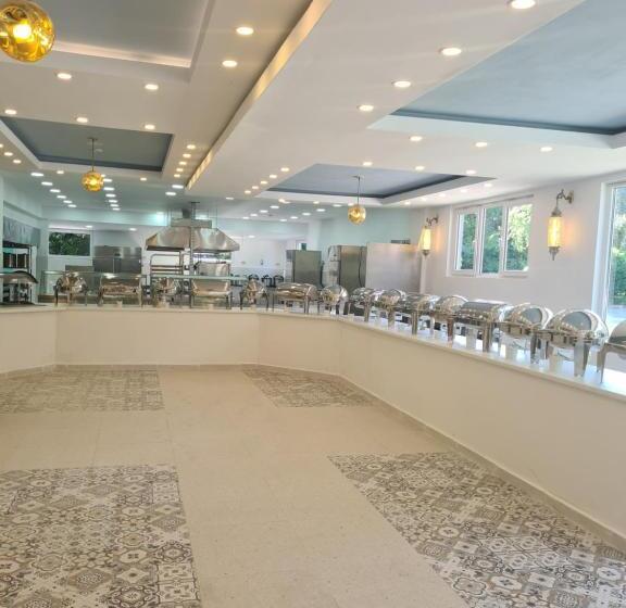 호텔 Spring Holiday Resort