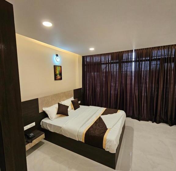 Отель Thaal Residency Cheruvathur Hala Groups