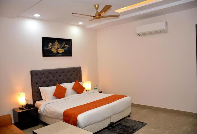 فندق Mehandipur Residency By Tathaastu