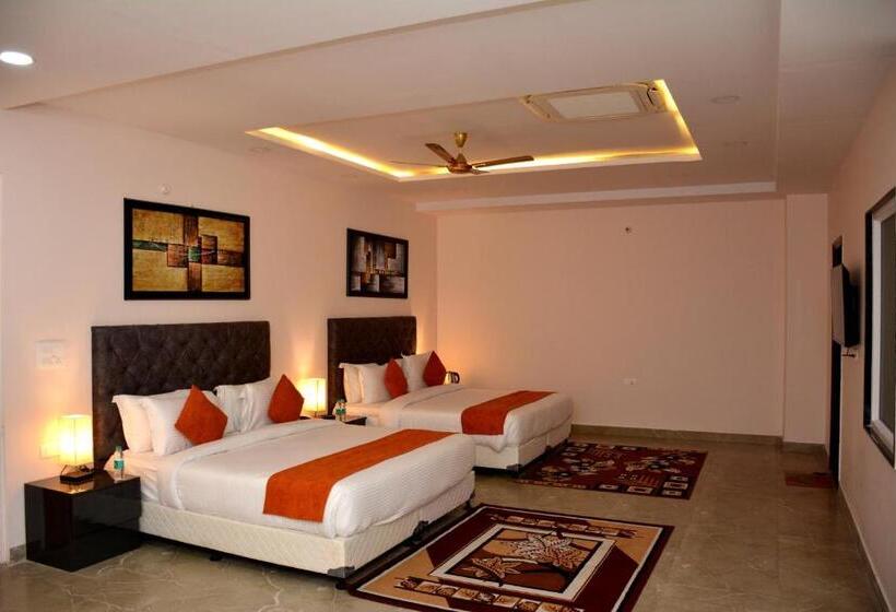 فندق Mehandipur Residency By Tathaastu