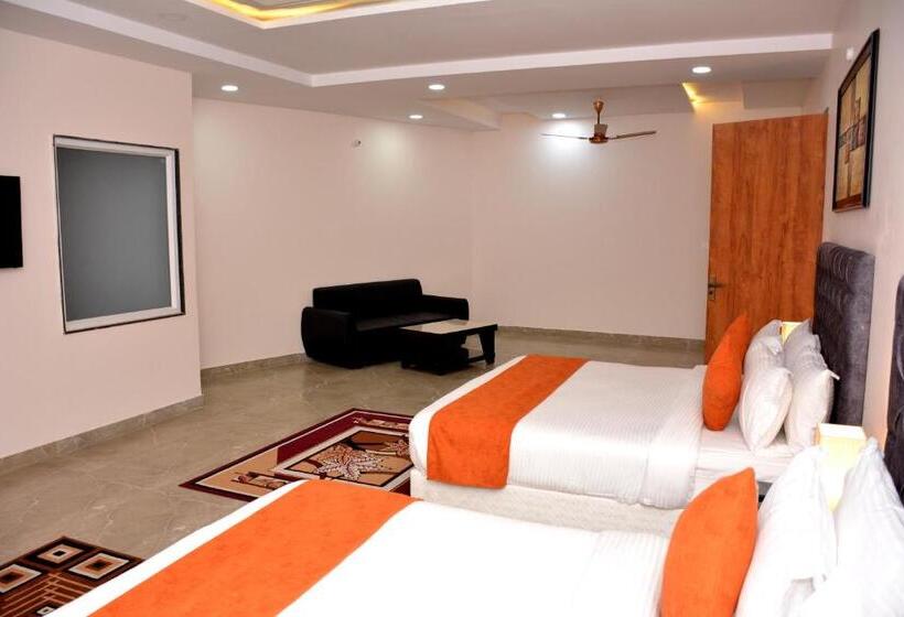 فندق Mehandipur Residency By Tathaastu