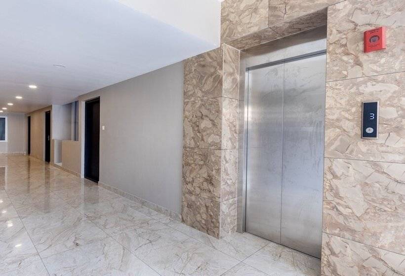 호텔 Treebo Sreepathi Prayag Apartments