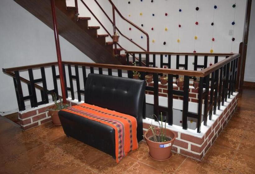 בית מלון כפרי Valle Dorado