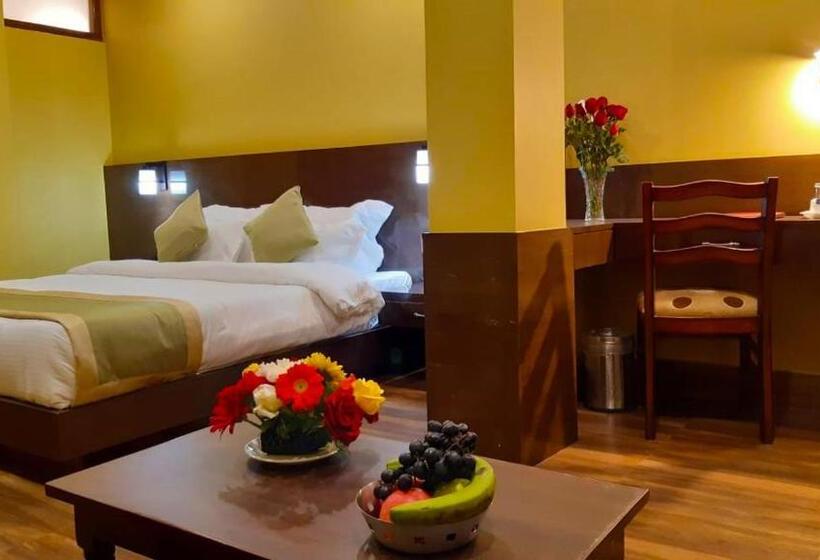 酒店 Yangkhyil Residency