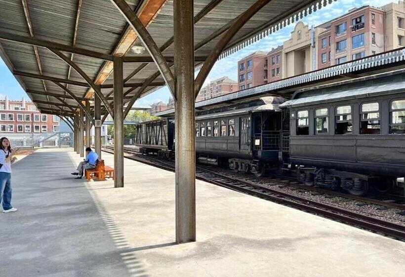 Jinglai Bushe Hotel Bund Nanjing West Road Shanghai