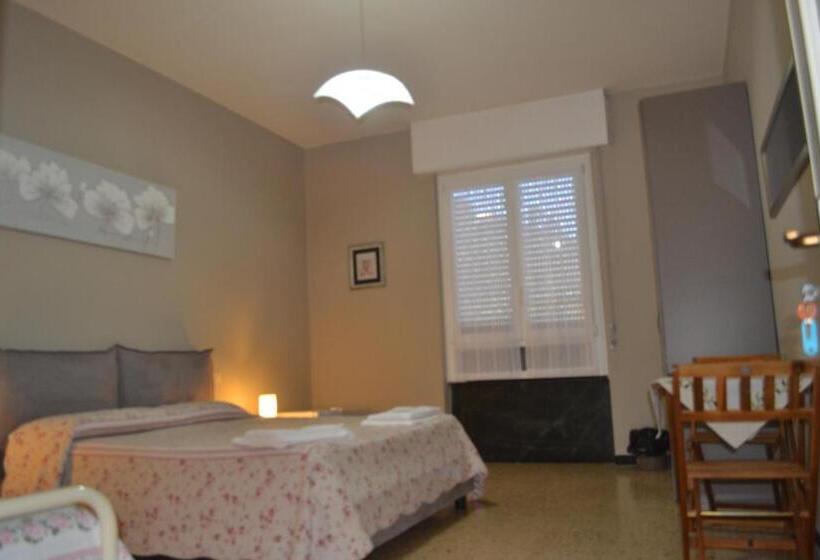 פנסיון Apartment With Sea View