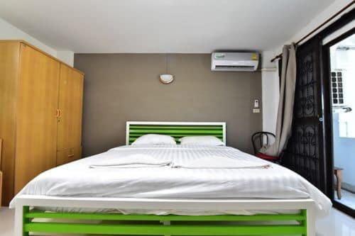膳宿费 Escobar Guest House Jomtien
