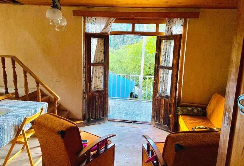 پانسیون Guesthouse In Utsera