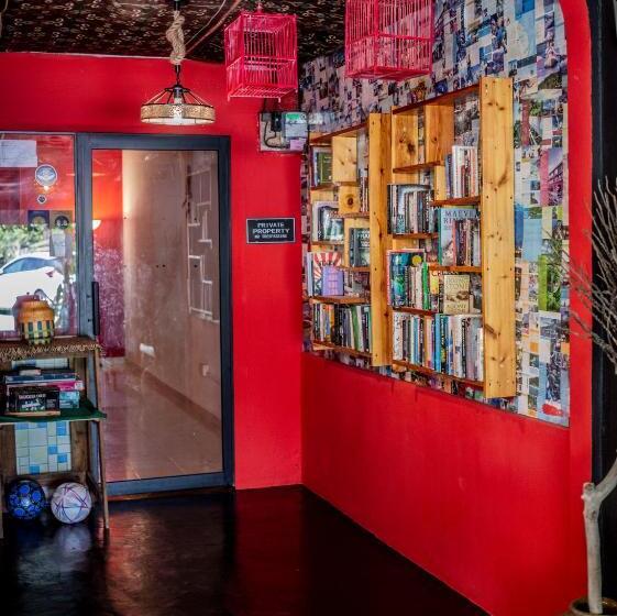 Пансион House Of Lion Hostel And Guesthouse