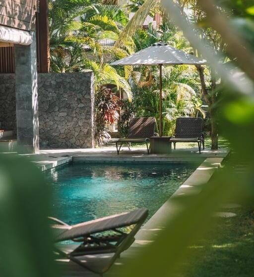 ペンション Melali Bingin