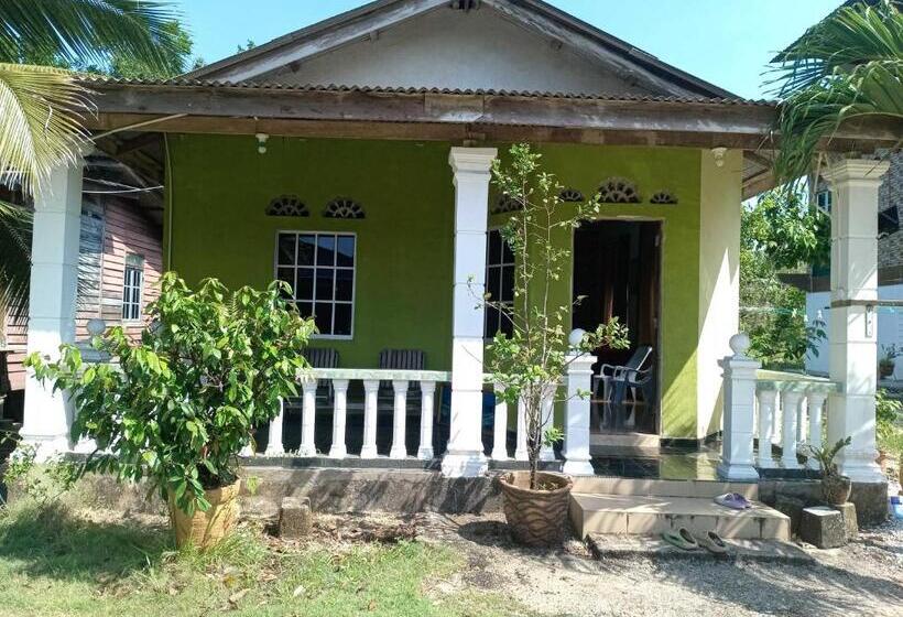 膳宿费 Oyo Home 90990 Sri Tempurung Homestay