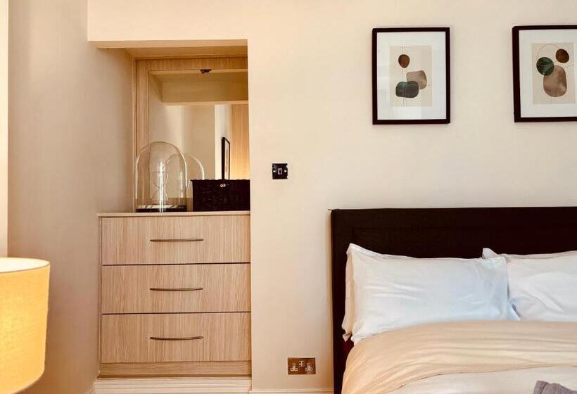 Пансион Robert House