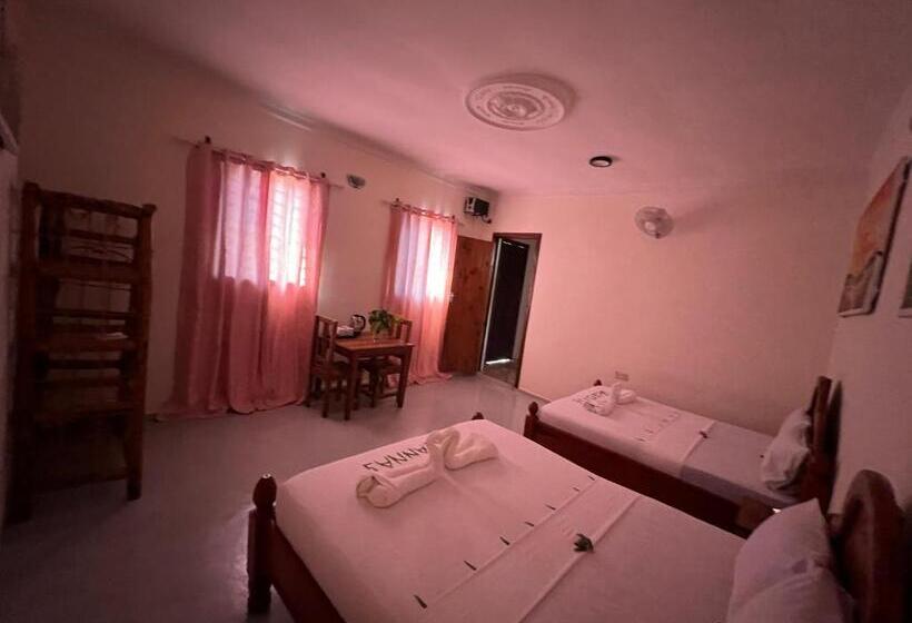 פנסיון Wannas House