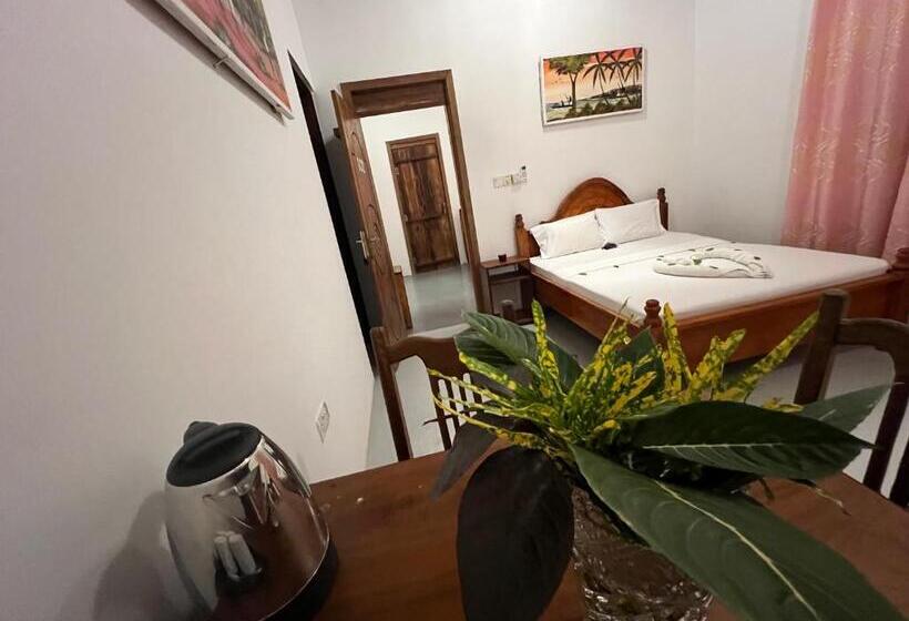 פנסיון Wannas House