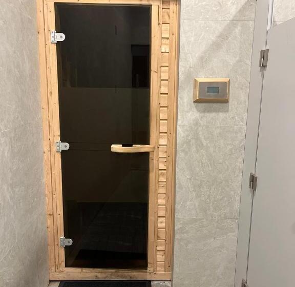 Seaview Near Picc Ccp Starcity Okada Airport Moa