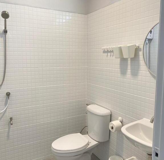 Triple J Hotel Trang