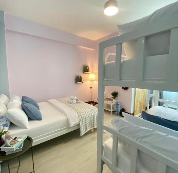 Triple J Hotel Trang