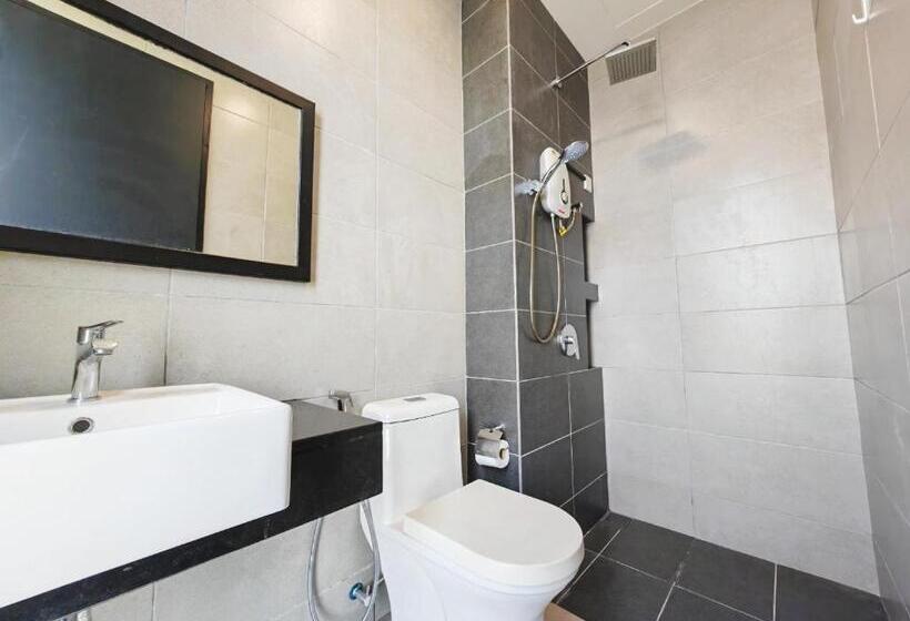 158 Urban Suites Georgetown New Condo City View