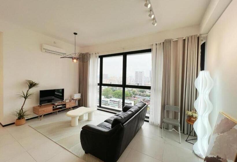 158 Urban Suites Georgetown New Condo City View