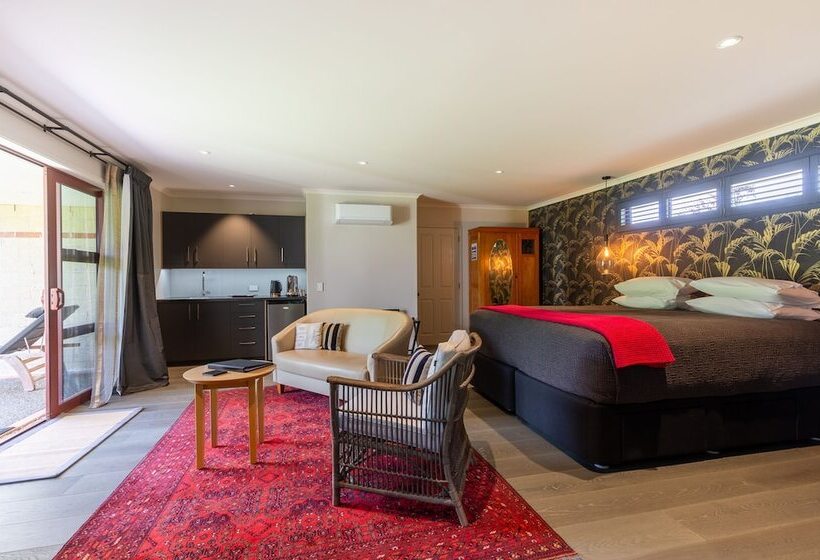 Accent House Boutique Bed & Breakfast