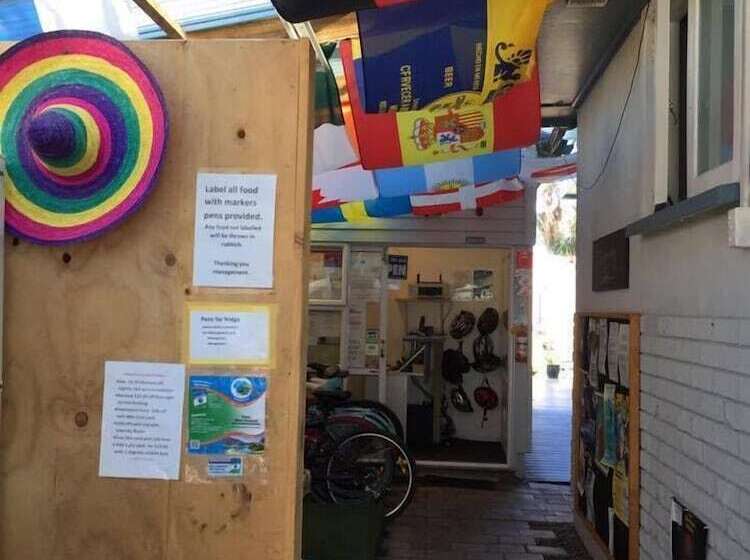 فندق صغير Apple Tree Backpackers