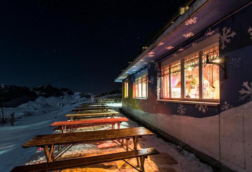 ユースホステル Berghotel Bonistock