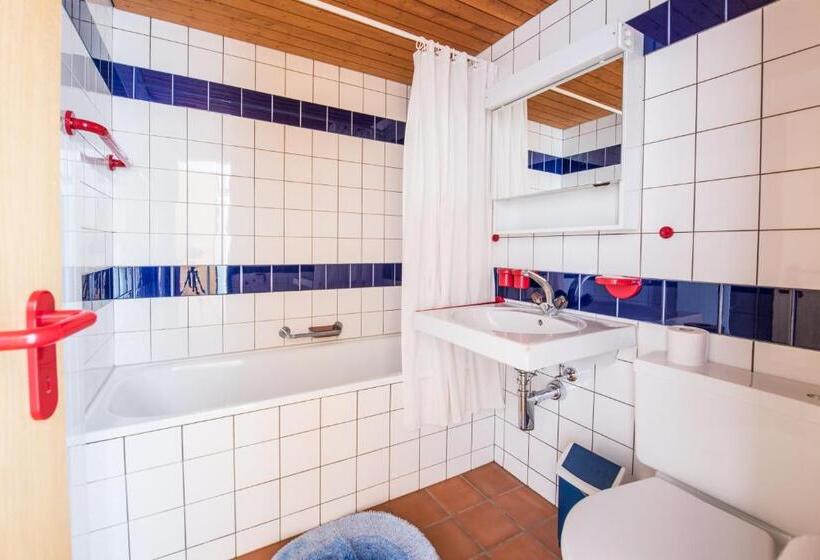 ユースホステル Berghotel Bonistock