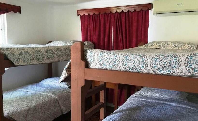 הוסטל Contadora