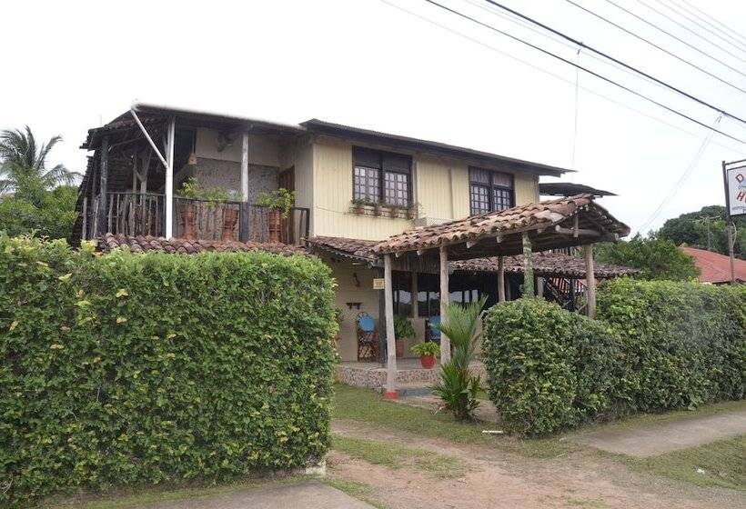 호스텔 Dim S Hostal