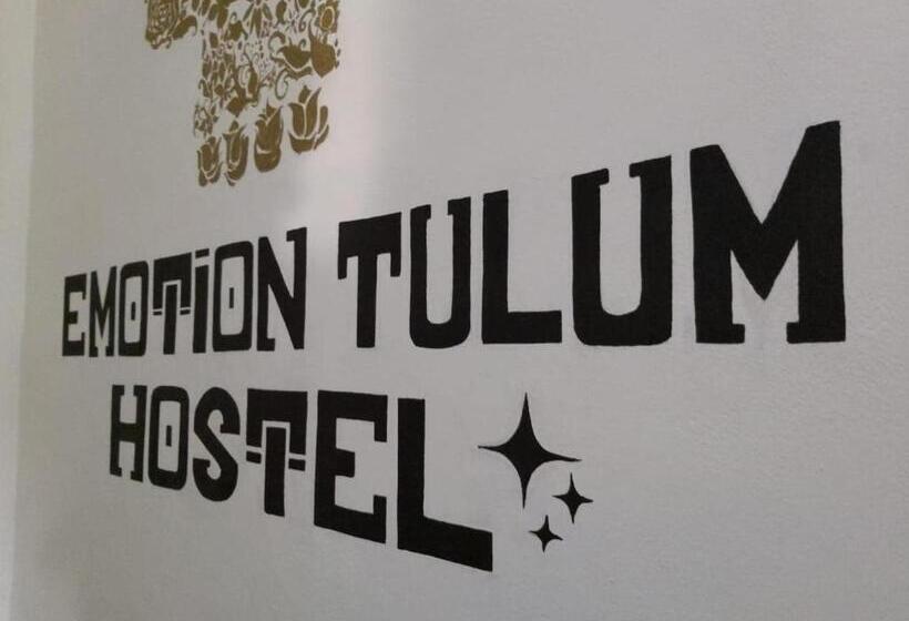 هاستل Emotion Avenida Tulum Hotel & Hostal