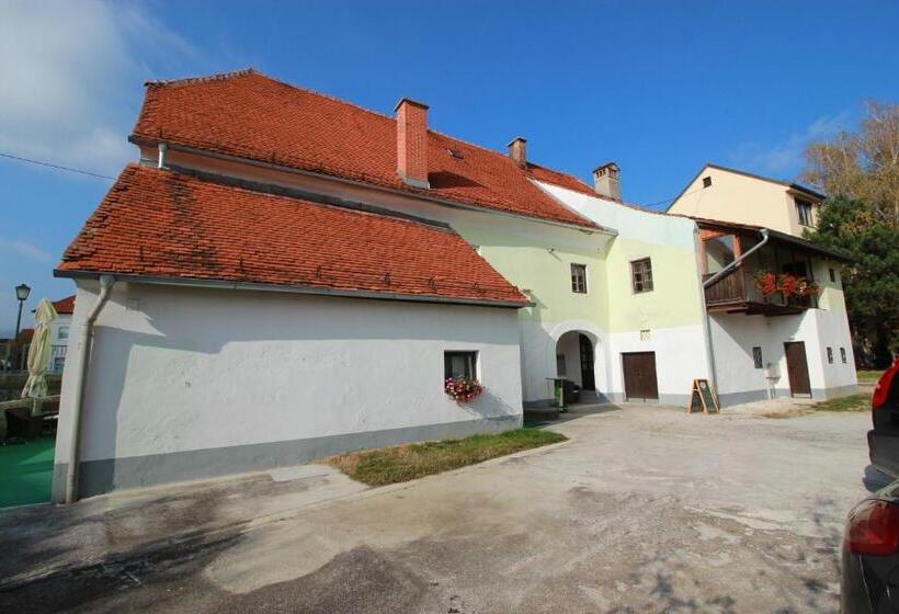 هاستل Guesthouse Veles