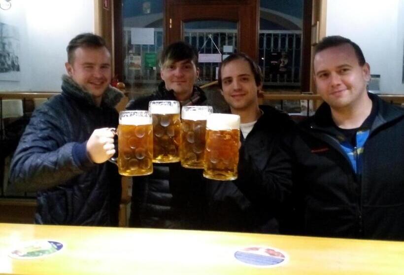 هاستل Guesthouse Veles