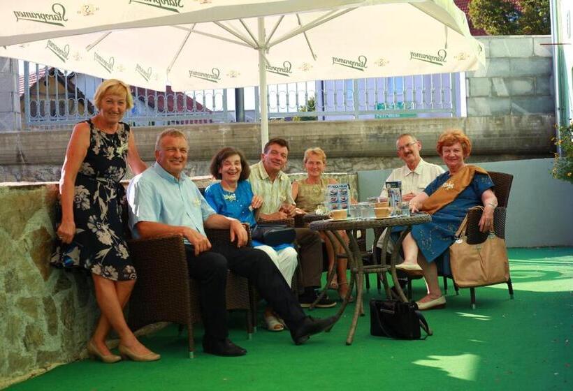 هاستل Guesthouse Veles