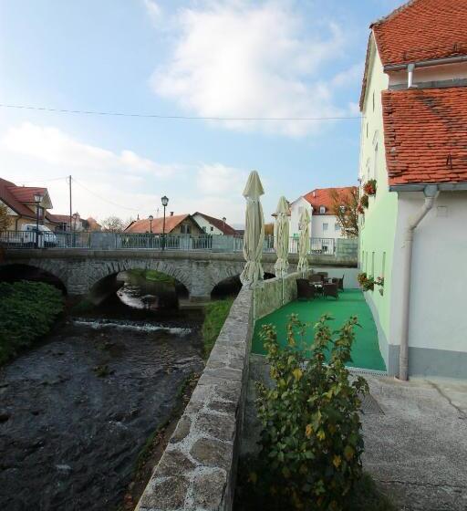 هاستل Guesthouse Veles