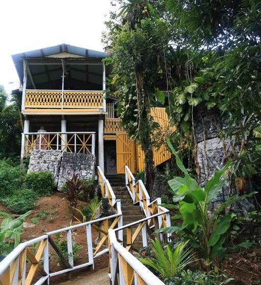 Общежитие Hostal Bastimentos