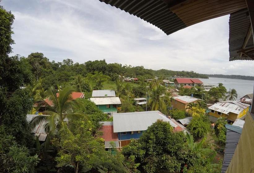 Общежитие Hostal Bastimentos