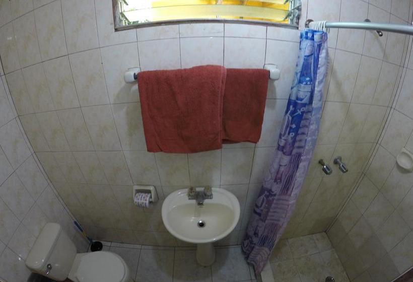 Общежитие Hostal Bastimentos