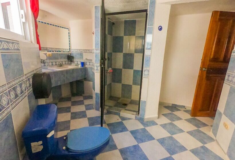 هاستل Izsla Suites