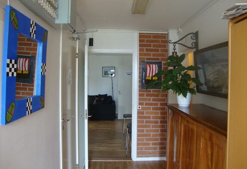 הוסטל Kalmar Sjömanshem