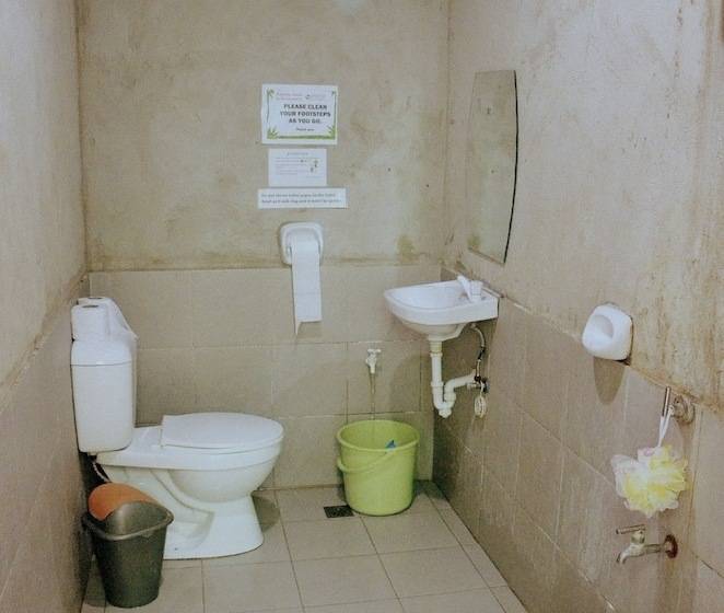 호스텔 Malapascua Budget Inn Mbi Dive Center