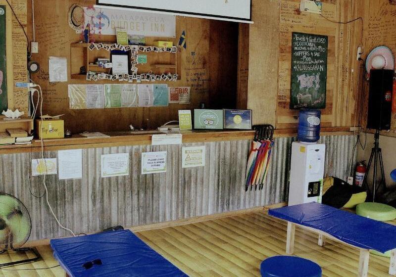 호스텔 Malapascua Budget Inn Mbi Dive Center